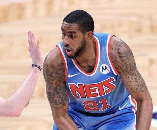 在关键比赛 在关键比赛